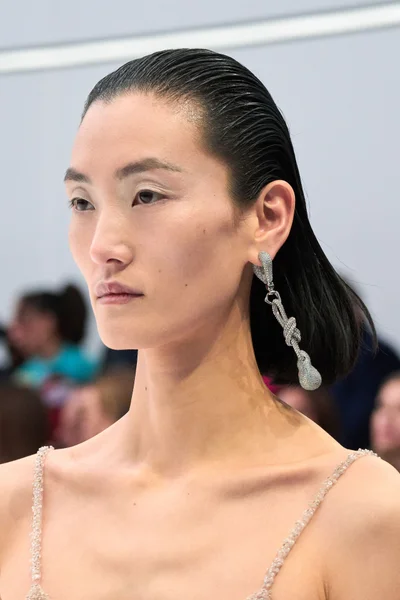 Look 20